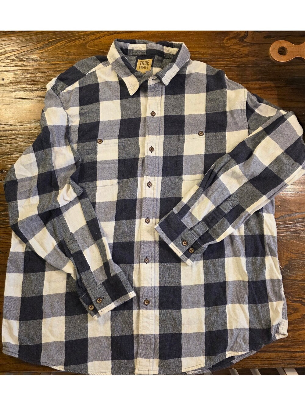 True Craft Men's XXL Black and White Plaid Button-Up Shirt